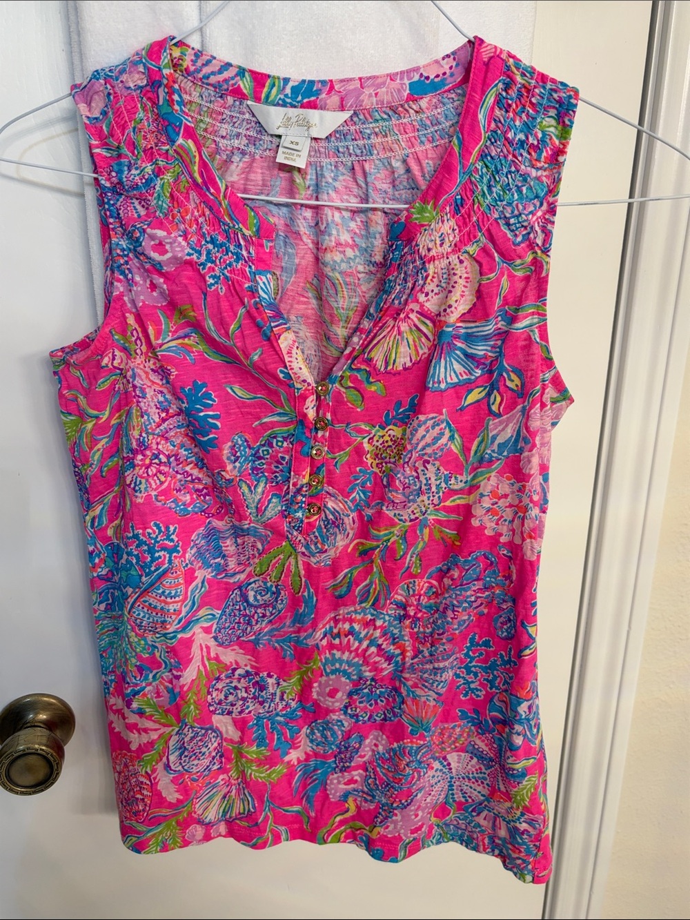 LILLY PULITZER
Essie Tank Top - Pink Isle Shell Me Something Good Size XS